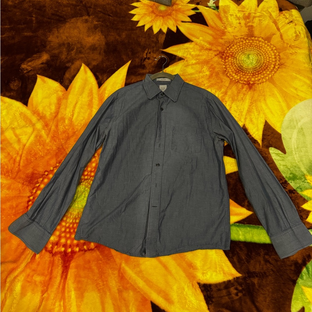 GAP Men's Casual Dark Blue Button Down Shirt